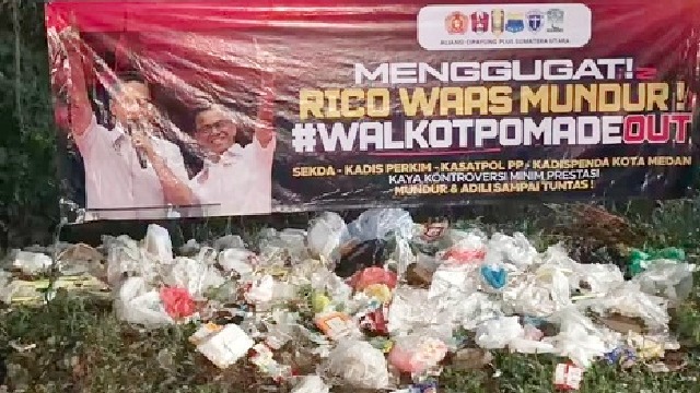 Gerakan 1000 Spanduk Kepung Medan: Cipayung Plus Desak Rico Waas Mundur!